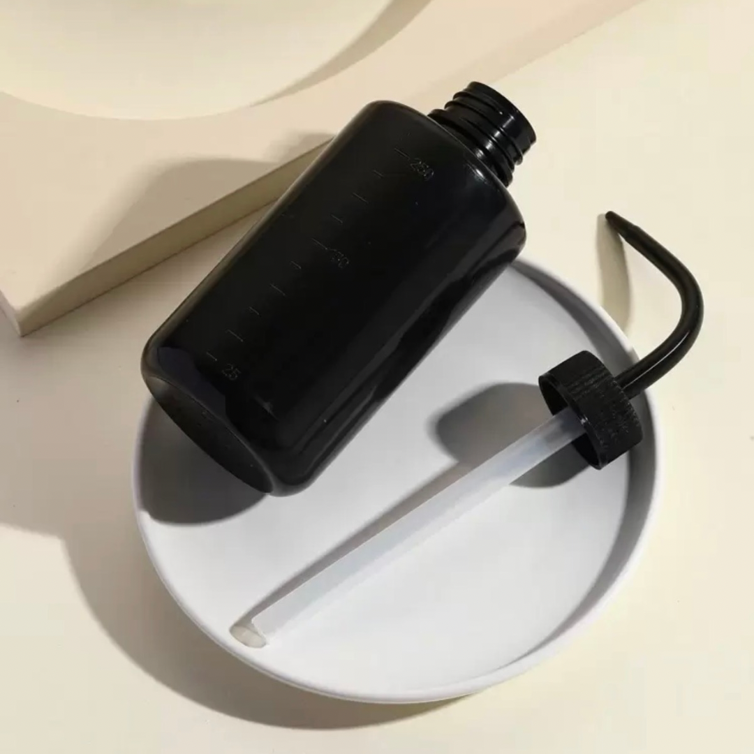 Black Rinse Bottle 250ml — Precision Lash Rinsing & Cleaning