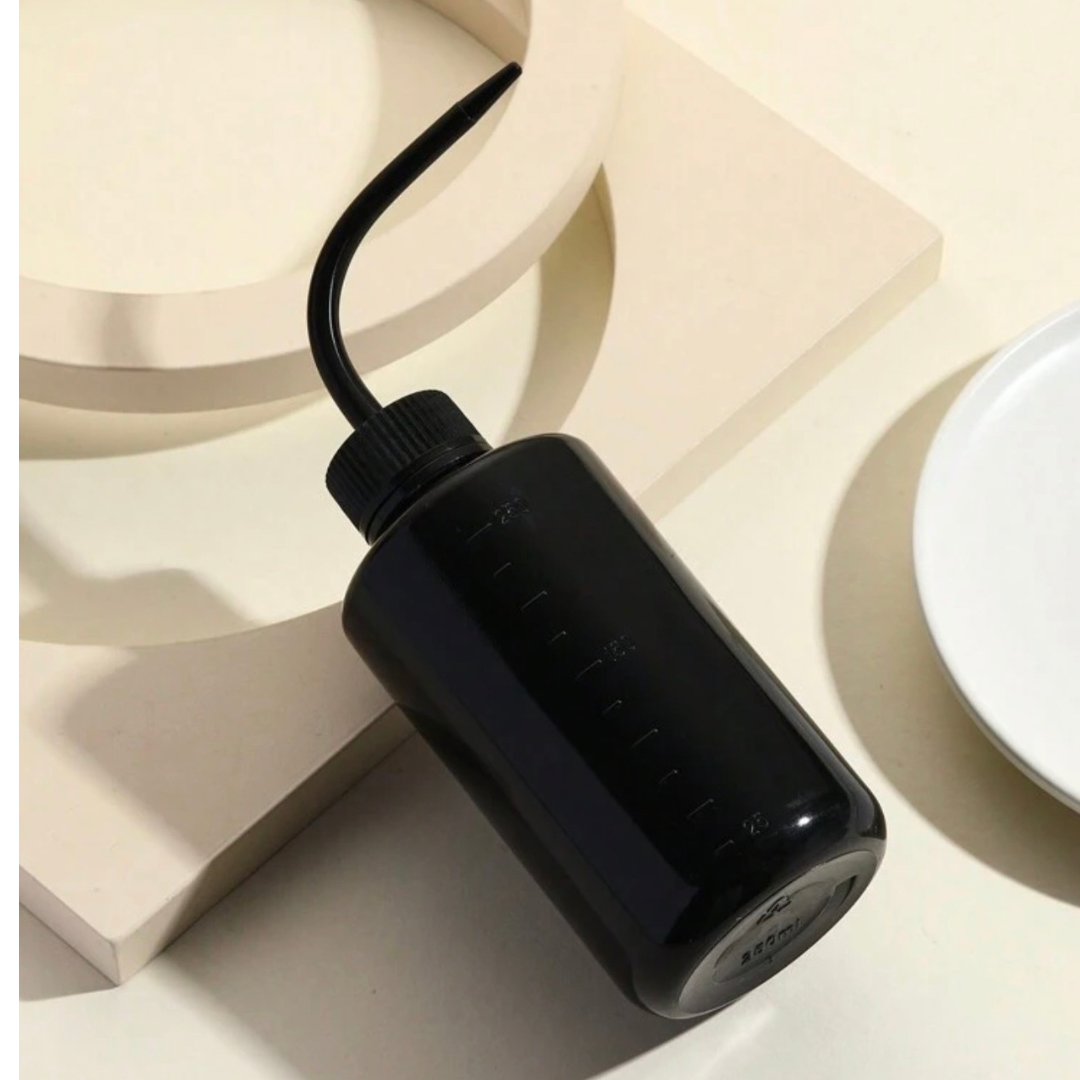 Black Rinse Bottle 250ml — Precision Lash Rinsing & Cleaning